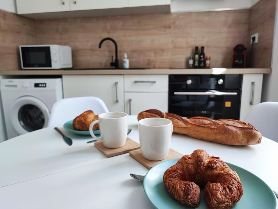 Pause Entre Cite Et Bastide *Clim *Wifi *Smart Tv Lägenhet Carcassonne Exteriör bild